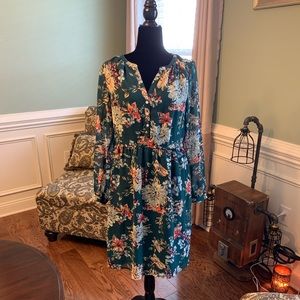 Green Print long sleeved career dress!